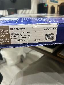 floor tile - Photo 2