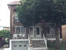 Large and Bright 3 1/2 Apartment for Rent