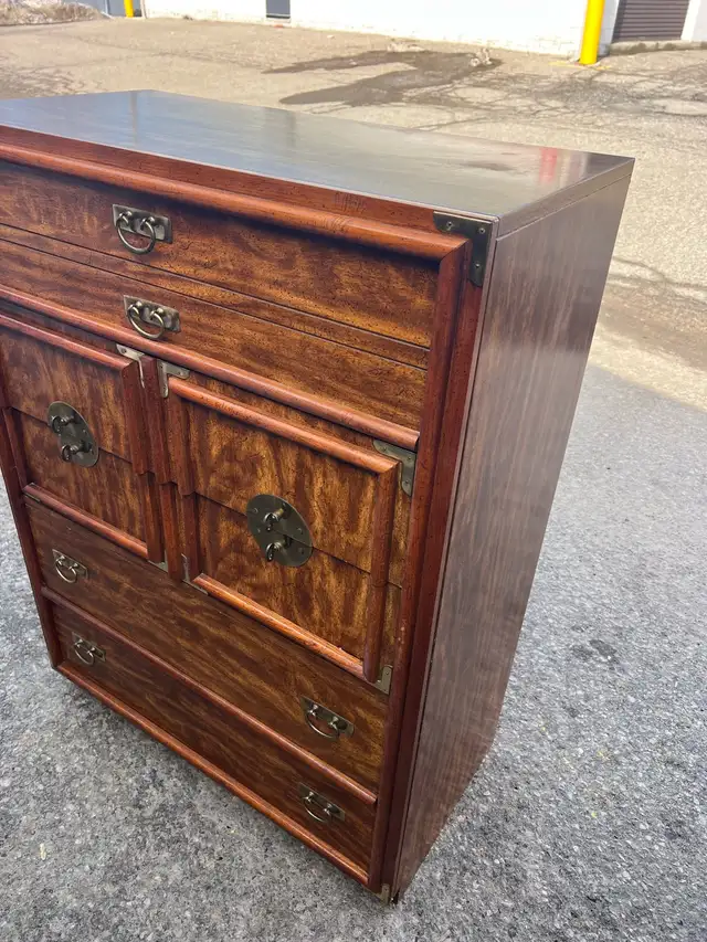 Free delivery used vintage oriental style dresser - Photo 4