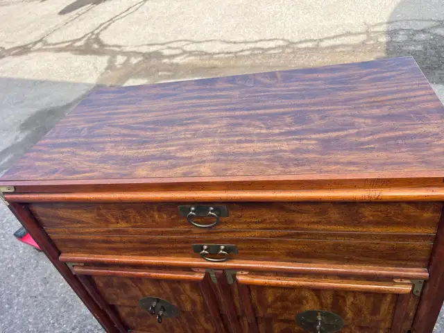 Free delivery used vintage oriental style dresser - Photo 7
