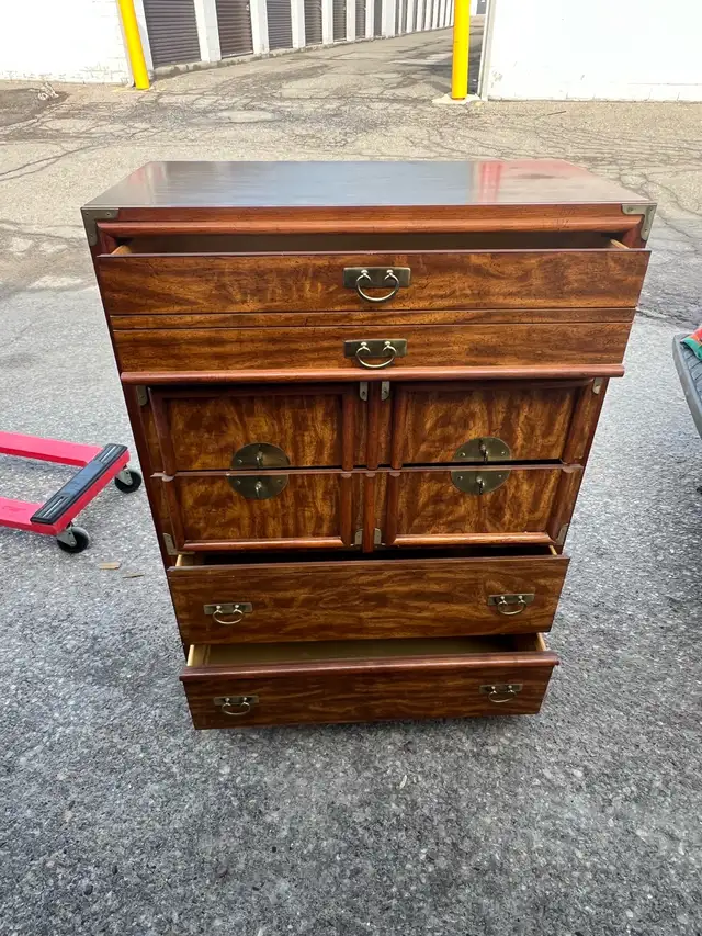 Free delivery used vintage oriental style dresser - Photo 9