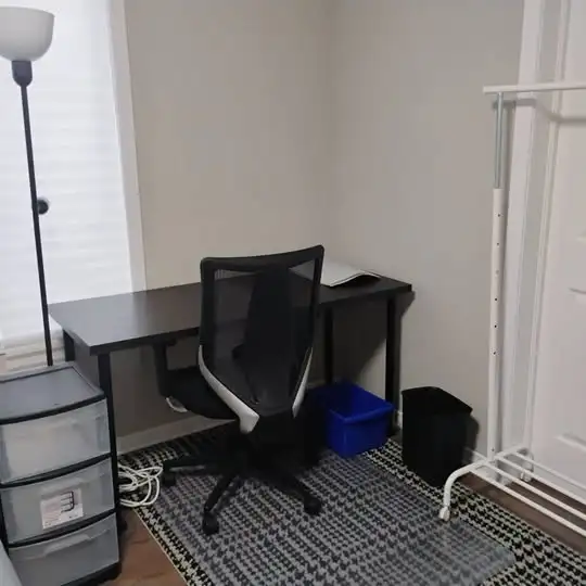 May-2 ROOMS-Bank/Hunt Club- 15m/Carleton-20m/OttawaU-VIDEO's - Photo 4