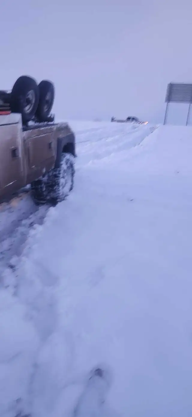 tow truck driver part time x2