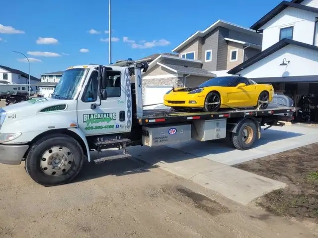 tow truck driver part time x2 - Photo 3