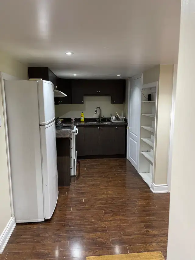 basement for rent - Photo 2