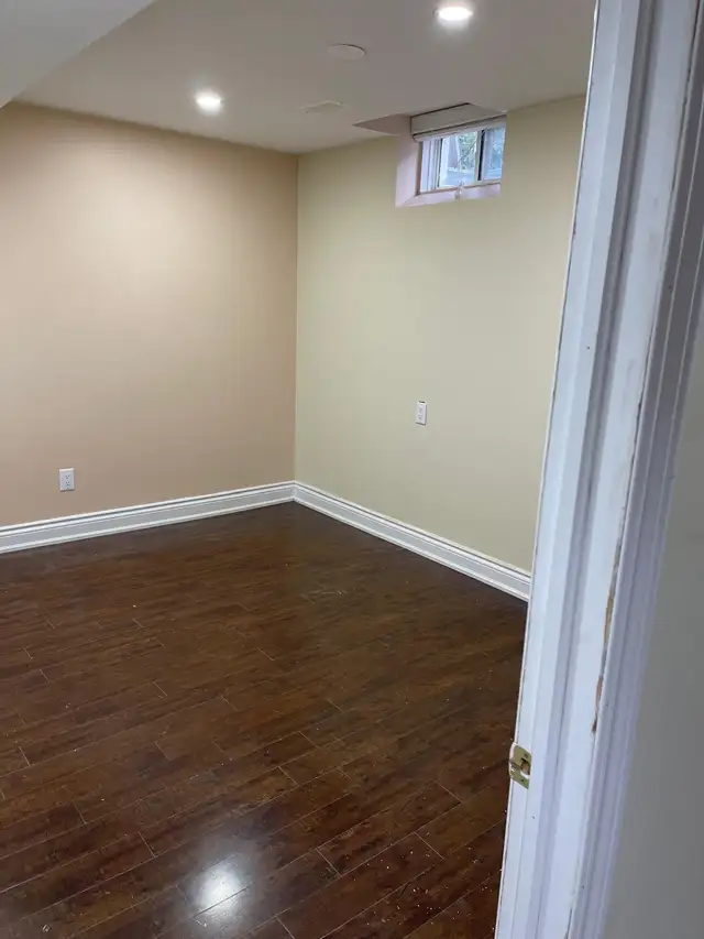 basement for rent - Photo 4