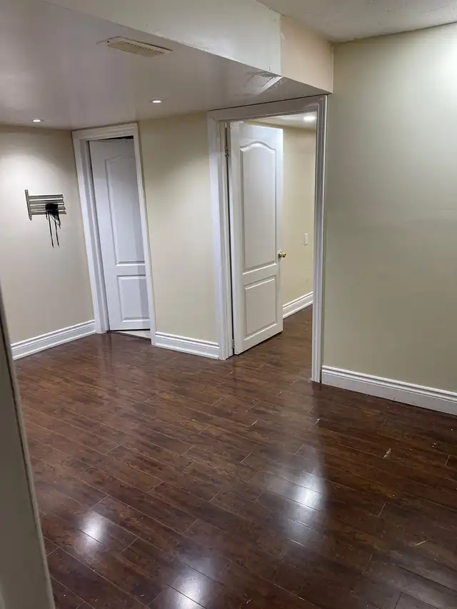 basement for rent - Photo 6