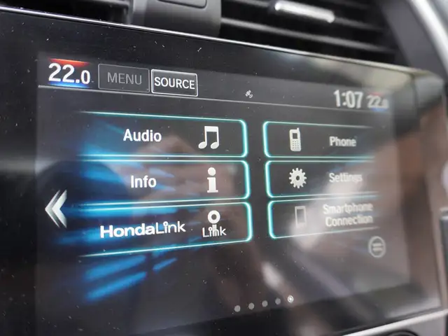 2021 Honda Civic Sedan EX, LOADED! - Photo 26