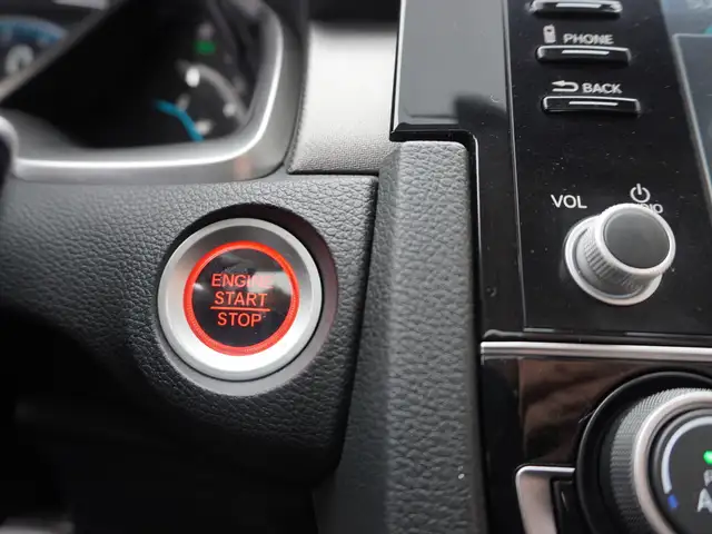 2021 Honda Civic Sedan EX, LOADED! - Photo 30