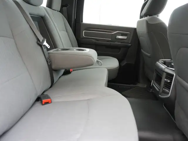 2023 Dodge Ram 2500 BIG HORN, BUCKETS & CONSOLE W/NEW SNOW-WAY P - Photo 52