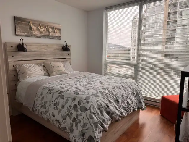 2 Bedroom Condo - Photo 2