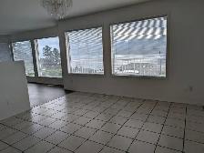 180 degree lakeview house  Peachland, Apr. 1st  5mint to west ke - Photo 2