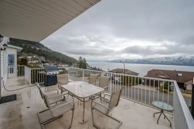 180 degree lakeview house  Peachland, Apr. 1st  5mint to west ke - Photo 6
