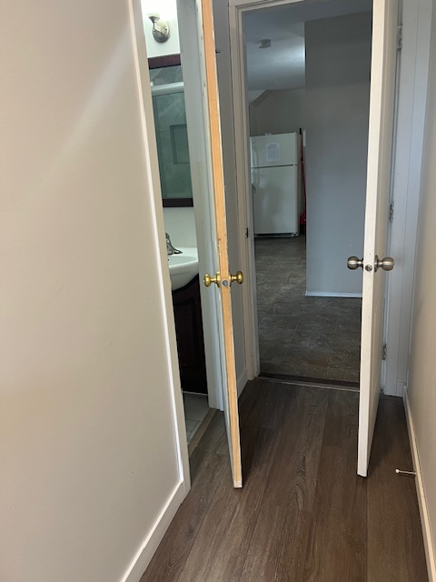 a montain view bachelor near UBCO,Walmart for rent - Photo 6