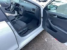 2016 Volkswagen Jetta 1.8T Sport - Photo 15