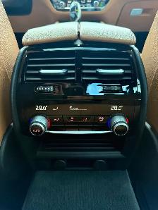 2018 BMW 5 Series 540i xDrive M-Sport Sedan - Photo 9