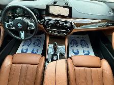 2018 BMW 5 Series 540i xDrive M-Sport Sedan - Photo 10