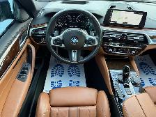 2018 BMW 5 Series 540i xDrive M-Sport Sedan - Photo 11