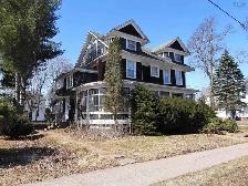 Unit 3 - 11 Rupert Street, Amherst, Nova Scotia - $1250