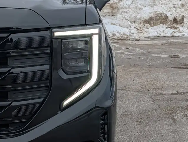 2026 GMC Sierra 1500 Elevation- Protection Pkg - Used - Photo 8