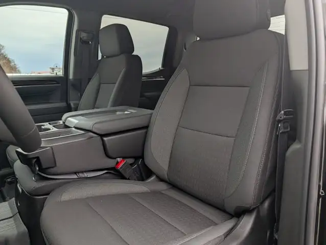 2026 GMC Sierra 1500 Elevation- Protection Pkg - Used - Photo 30