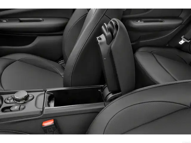 2016 Mini Clubman Cooper - Photo 10