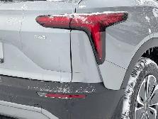 2026 Chevrolet Blazer EV AWD LT- Panoramic Sunroof - Photo 11