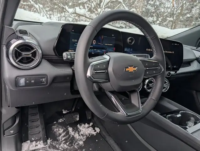 2026 Chevrolet Blazer EV AWD LT- Panoramic Sunroof - Photo 18
