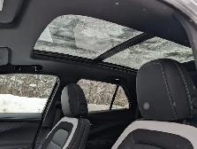2026 Chevrolet Blazer EV AWD LT- Panoramic Sunroof - Photo 33