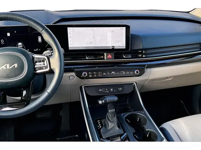 2025 Kia Carnival PLUS | LEATHER | NAV | DUAL SUNROOF | - Photo 5