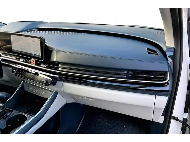 2025 Kia Carnival PLUS | LEATHER | NAV | DUAL SUNROOF | - Photo 19