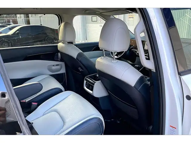 2025 Kia Carnival PLUS | LEATHER | NAV | DUAL SUNROOF | - Photo 21