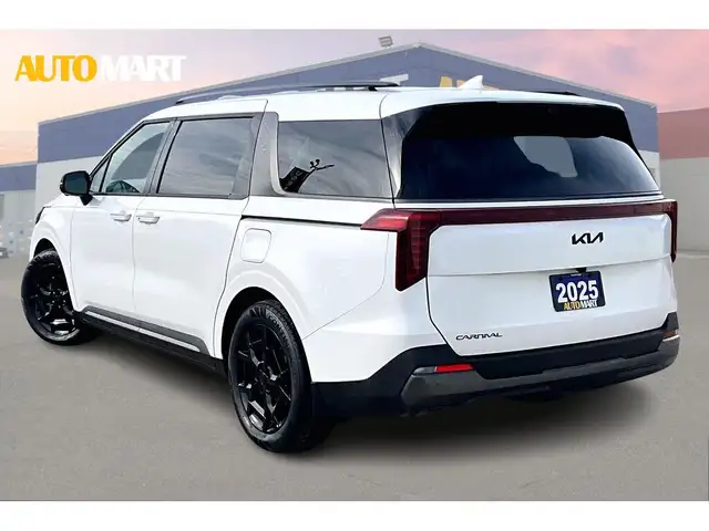 2025 Kia Carnival PLUS | LEATHER | NAV | DUAL SUNROOF | - Photo 35