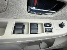 2013 Subaru XV Crosstrek 5dr CVT 2.0i w/Limited Pkg - Photo 15