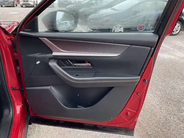 2025 Mazda CX-70 PHEV GT - Photo 18
