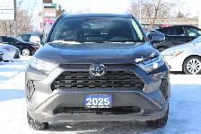 2025 Toyota RAV4 XLE - Photo 2