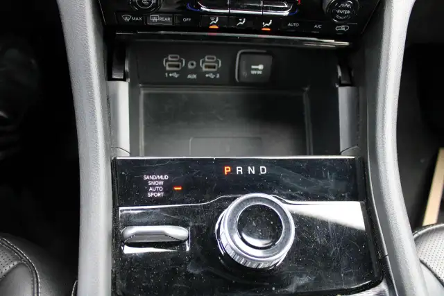 2024 Jeep Grand Cherokee Limited 7 Passenger - Photo 15