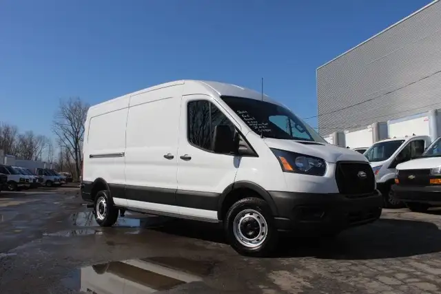 Ford Transit Cargo Van T-250 148' MEDIUM ROOF 32.000 KM 1 SEUL P - Photo 10