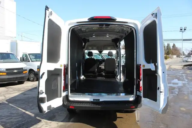Ford Transit Cargo Van T-250 148' MEDIUM ROOF 32.000 KM 1 SEUL P - Photo 20