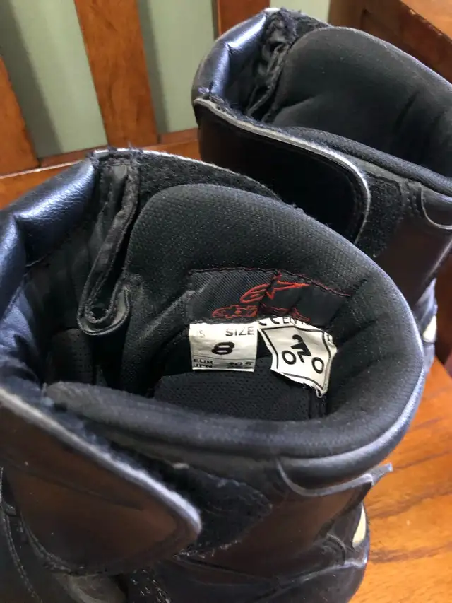 Motorcycle Boots (2 sets) - Photo 7