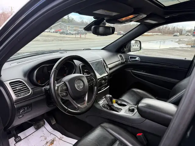 2020 Jeep Grand Cherokee LIMITED X! 4X4! SUNROOF! CLEAN CARFAX! - Photo 16