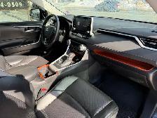 2019 Toyota RAV4 CLEAN CARFAX! AWD! TRAIL! SUNROOF! LEATHER! - Photo 22