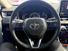 2019 Toyota RAV4 CLEAN CARFAX! AWD! TRAIL! SUNROOF! LEATHER! - Photo 24