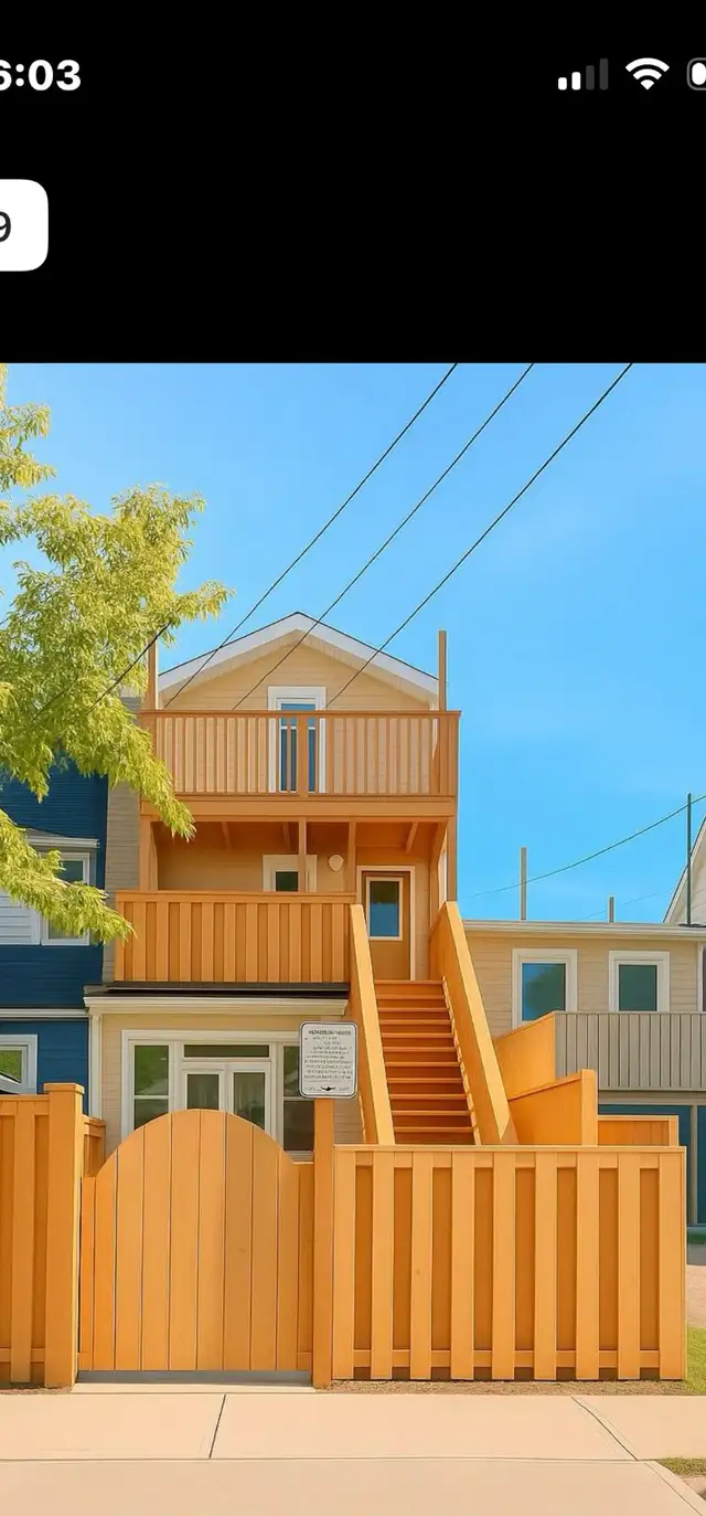 Beaches 1-Bedroom   Huge 600 Sq Ft Terrace | Steps to the Lake - Photo 2