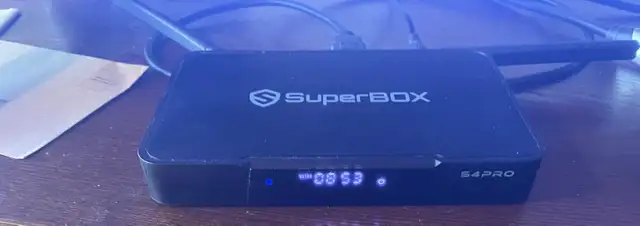 SUPERBOX4 - Photo 2