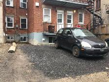 Plateau – St-Joseph/Erables - Stationnement extérieur