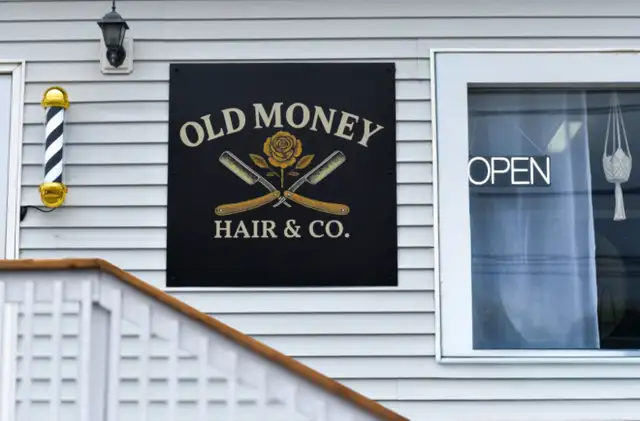 Hairstylist / Barber Wanted!