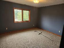 Large Executive 2bdrm 2bath Condo. $1700/m  Avail May 1 - Photo 5