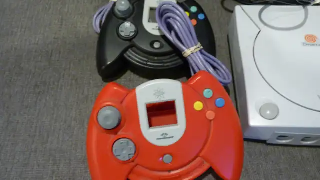 Sega Dreamcast Lot - Photo 4