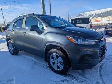 2019 Chevrolet Trax LT AWD WITH APPLE CARPLAY! - Photo 4